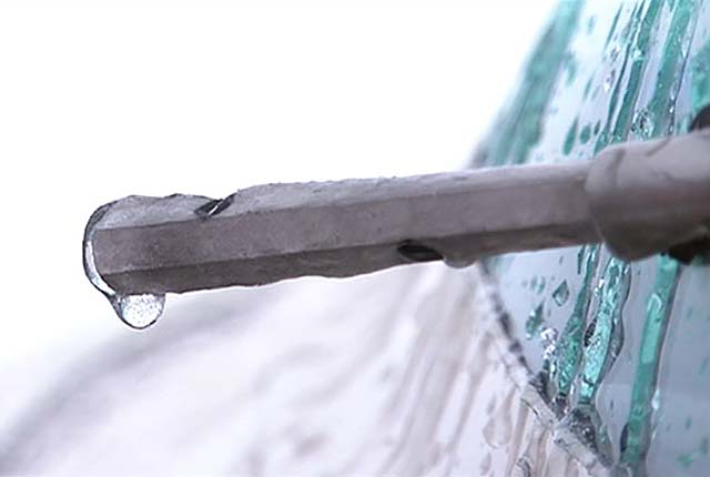 OAT gauge in freezing rain